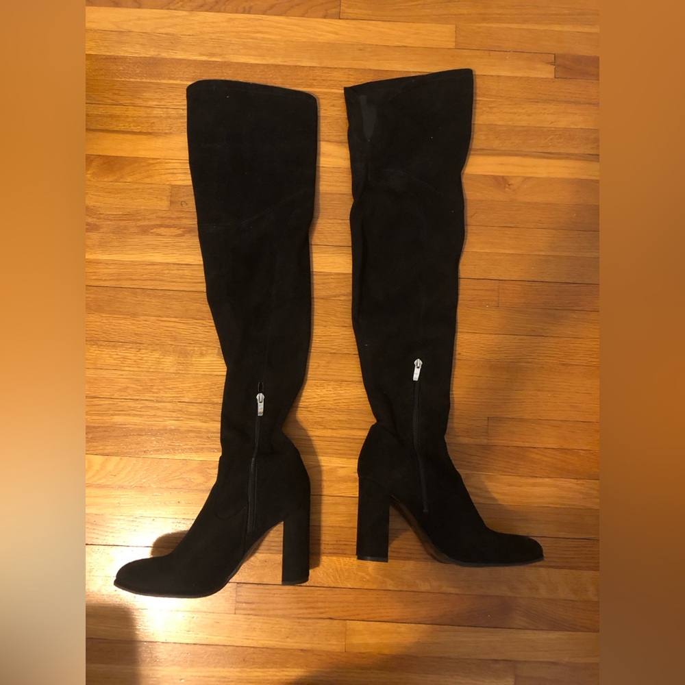 Marc Fisher Black Knee High Suade Boots size 8